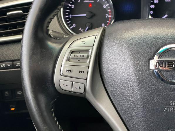Nissan Qashqai II с пробегом 2017 года, цена 1 600 000 рублей, 165511 км, внедорожник, Автокод Объявления