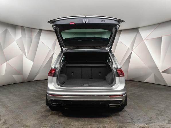 Volkswagen Tiguan II с пробегом 2019 года, цена 2 900 000 рублей, 134284 км, внедорожник, Автокод Объявления