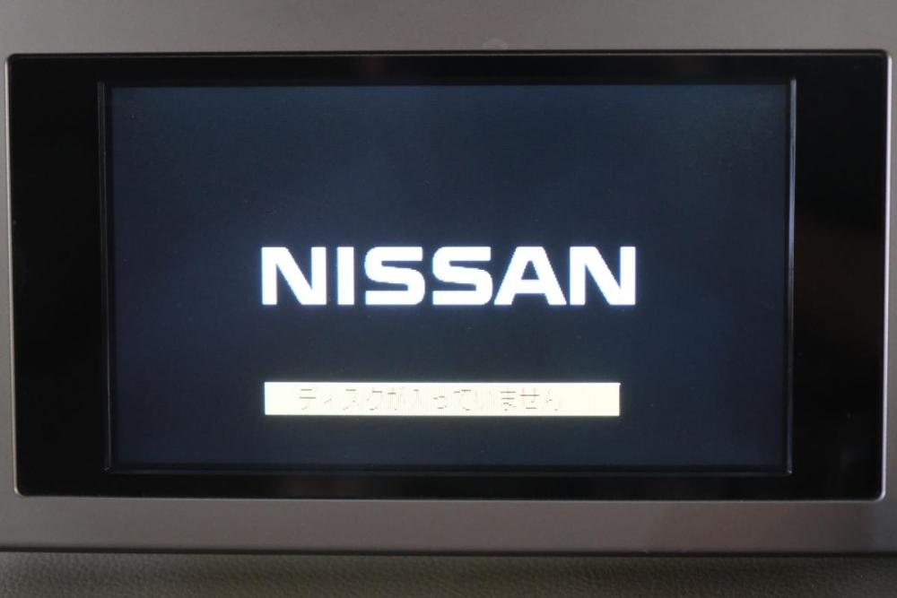 Nissan Elgrand II (E51) Омск  - изображение 16