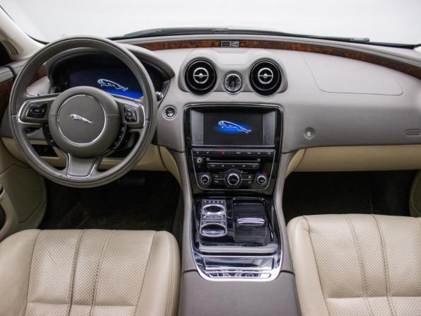 Jaguar XJ IV (X351) с пробегом 2014 года, цена 2 107 215 рублей, 143527 км, седан, Автокод Объявления