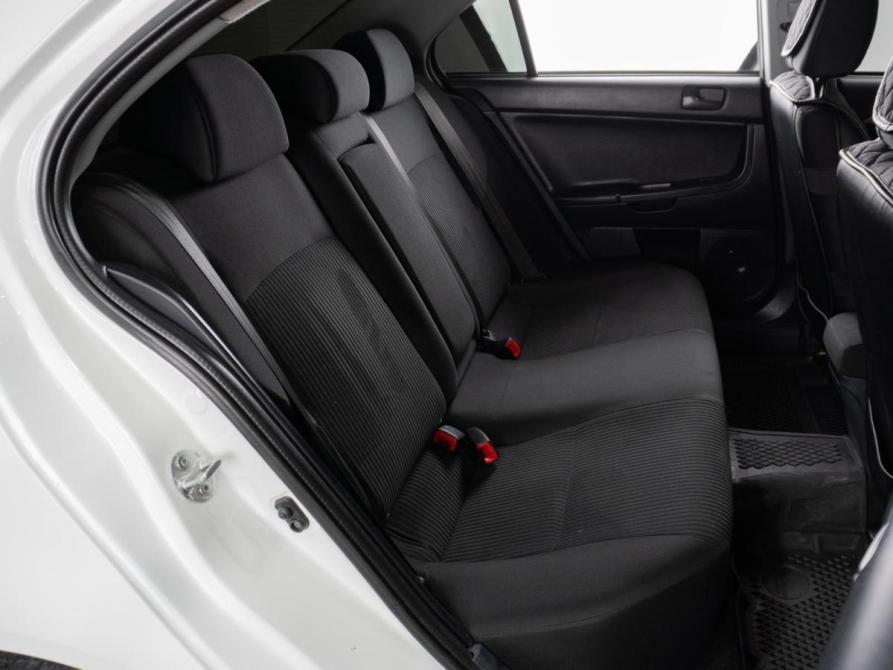 Mitsubishi Lancer X Рестайлинг Тюмень  - изображение 7
