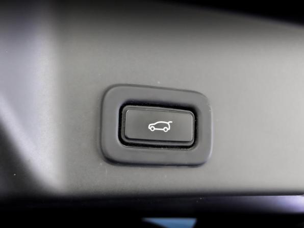 Land Rover Range Rover Evoque II с пробегом 2022 года, цена 4 675 000 рублей, 63000 км, внедорожник, Автокод Объявления