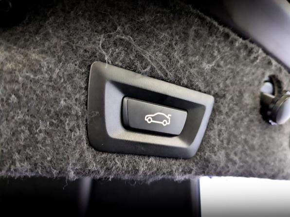 BMW 5 серии VI (F10/F11/F07) Рестайлинг с пробегом 2016 года, цена 2 100 000 рублей, 179555 км, седан, Автокод Объявления