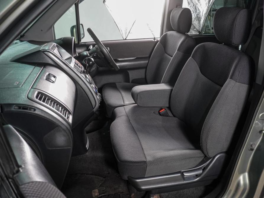 Honda Mobilio Spike I Воронеж  - изображение 8