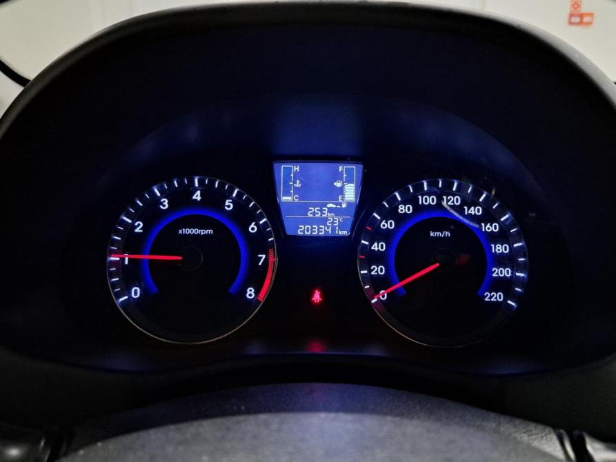 Hyundai Solaris I Рестайлинг Казань  - изображение 16