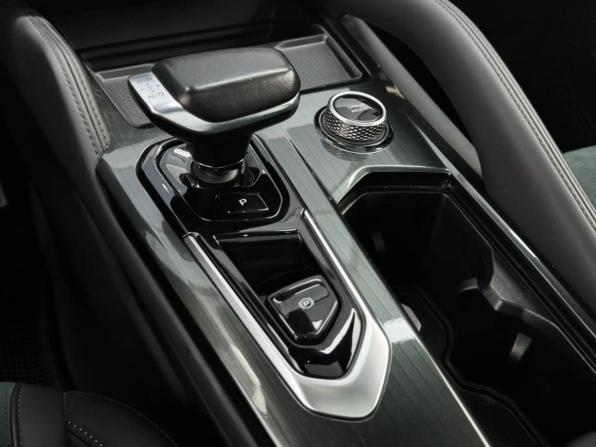 Geely Monjaro I Рестайлинг с пробегом 2024 года, цена 3 150 000 рублей, 52109 км, внедорожник, Автокод Объявления