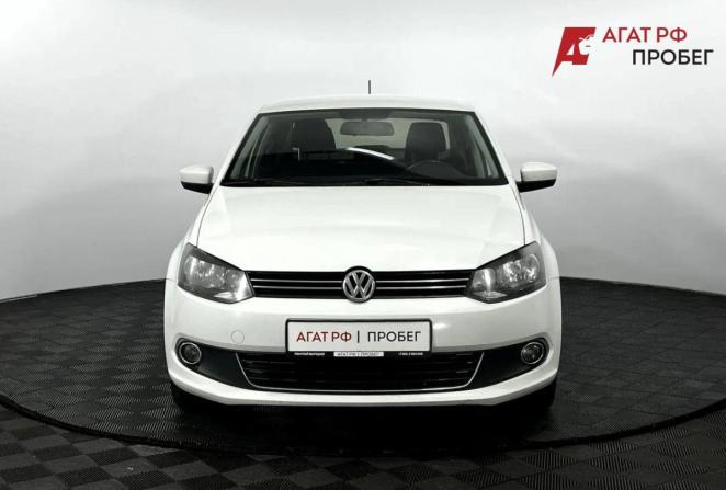 Volkswagen Polo V Рестайлинг с пробегом 2015 года, цена 845 000 рублей, 198925 км, седан, Автокод Объявления
