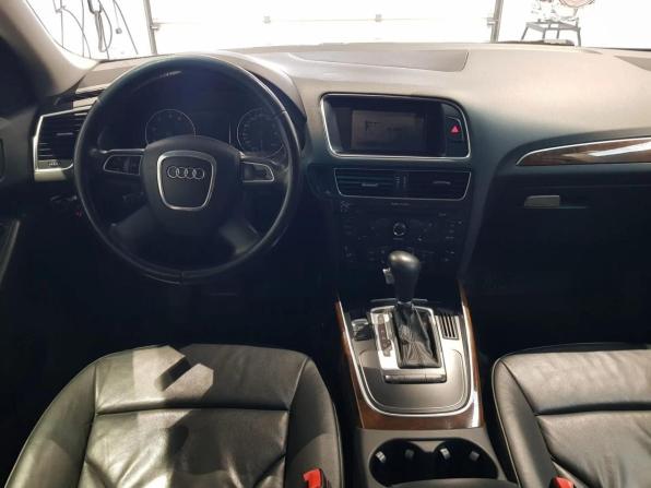 Audi Q5 I (8R) с пробегом 2010 года, цена 949 000 рублей, 240209 км, внедорожник, Автокод Объявления