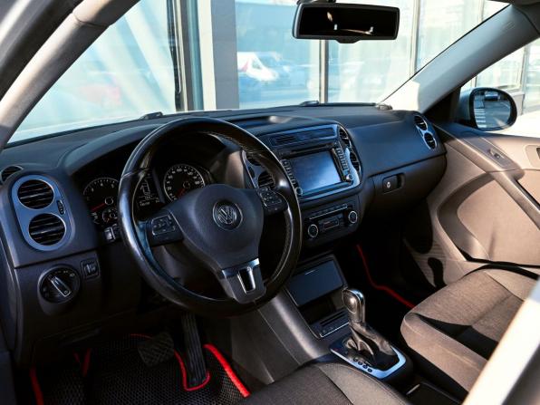 Volkswagen Tiguan I Рестайлинг с пробегом 2011 года, цена 1 400 000 рублей, 185746 км, внедорожник, Автокод Объявления