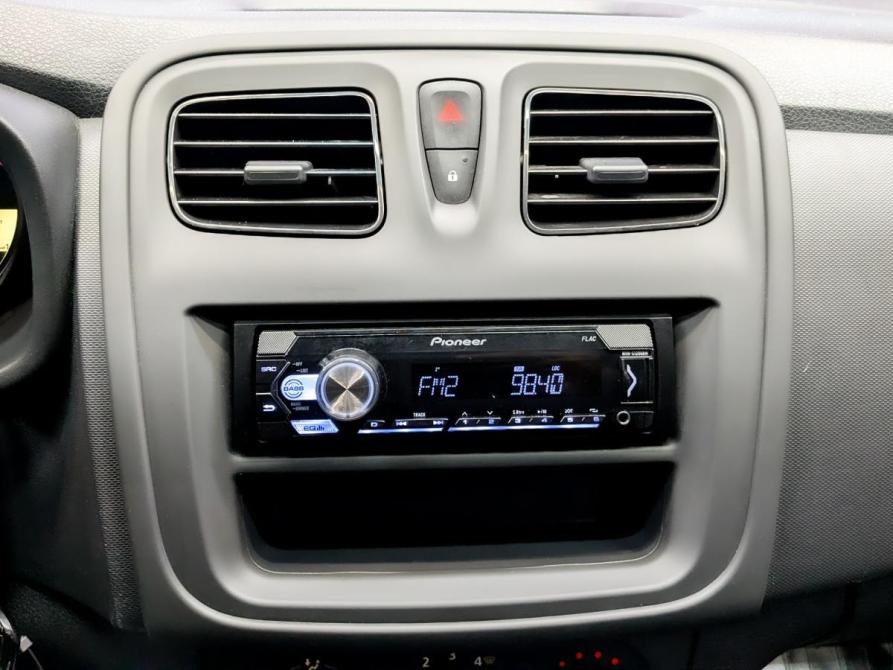 Renault Logan II Рестайлинг Москва  - изображение 15