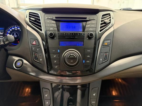 Hyundai i40 I с пробегом 2013 года, цена 1 030 000 рублей, 203713 км, седан, Автокод Объявления
