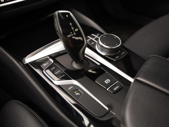 BMW 5 серии VII (G30/G31/G38) с пробегом 2019 года, цена 3 399 000 рублей, 101370 км, седан, Автокод Объявления