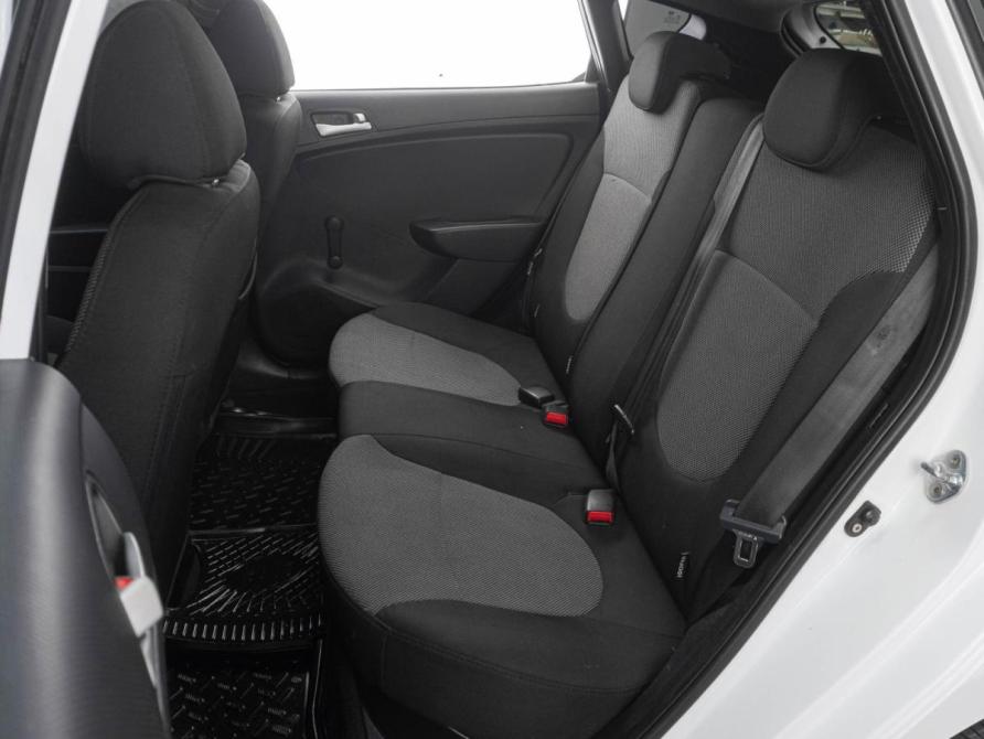 Hyundai Solaris I Тюмень  - изображение 9