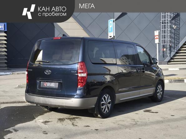 Hyundai H-1 II Рестайлинг 2 с пробегом 2019 года, цена 2 744 000 рублей, 99914 км, минивэн, Автокод Объявления