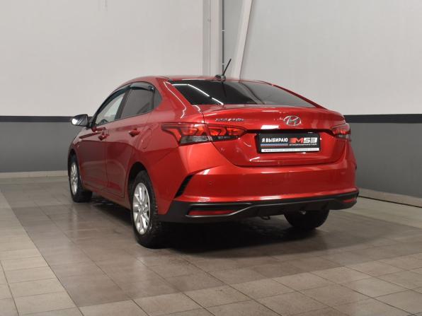 Hyundai Solaris II Рестайлинг с пробегом 2021 года, цена 1 399 999 рублей, 111346 км, седан, Автокод Объявления