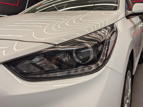 Hyundai Solaris II с пробегом 2017 года, цена 1 380 000 рублей, 76268 км, седан, Автокод Объявления