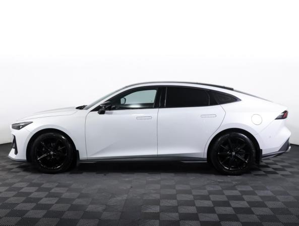 Changan UNI-V I с пробегом 2023 года, цена 2 325 000 рублей, 35111 км, лифтбек, Автокод Объявления