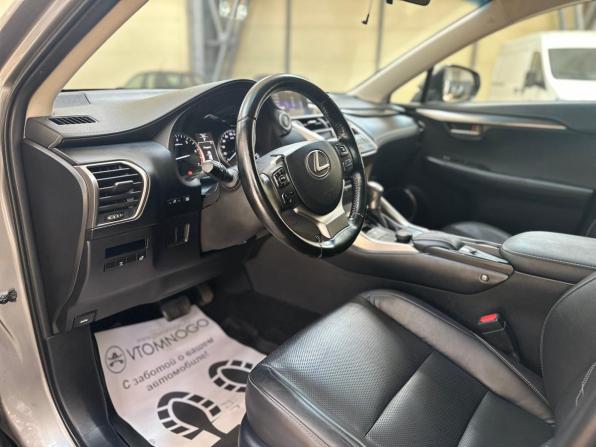 Lexus NX I с пробегом 2015 года, цена 2 390 000 рублей, 291371 км, внедорожник, Автокод Объявления