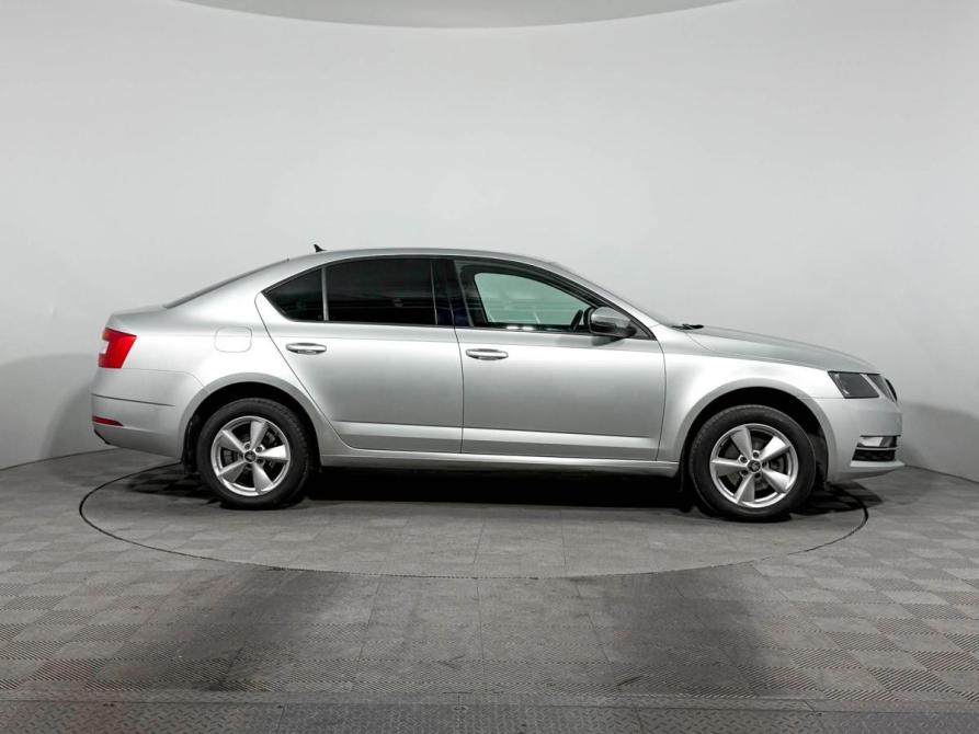 Skoda Octavia III (A7) Рестайлинг Санкт-Петербург  - изображение 4