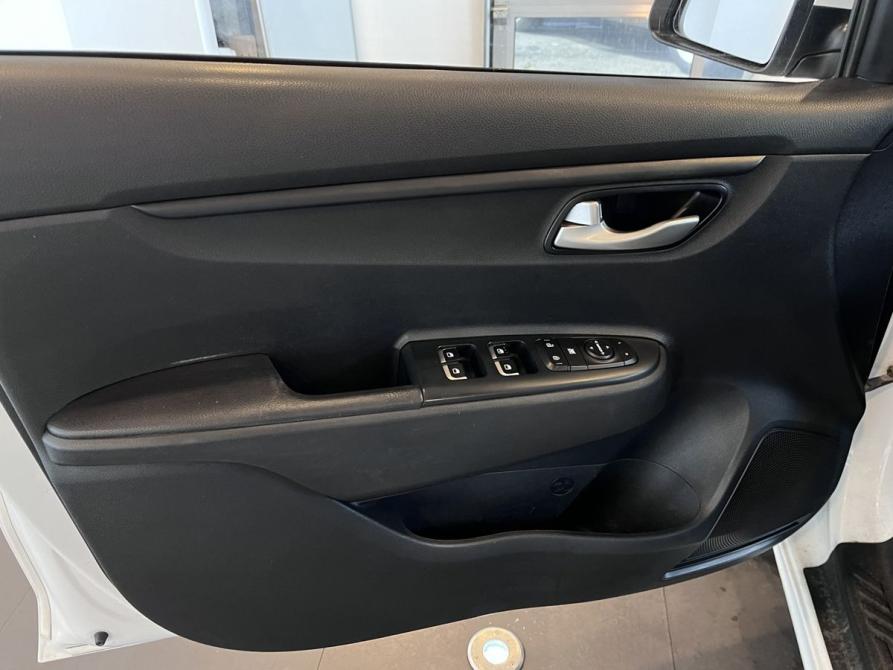 Kia Rio IV Рестайлинг Чебоксары  - изображение 22