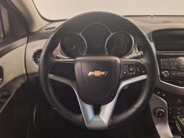 Chevrolet Cruze I Рестайлинг с пробегом 2012 года, цена 550 000 рублей, 301389 км, хэтчбек, Автокод Объявления