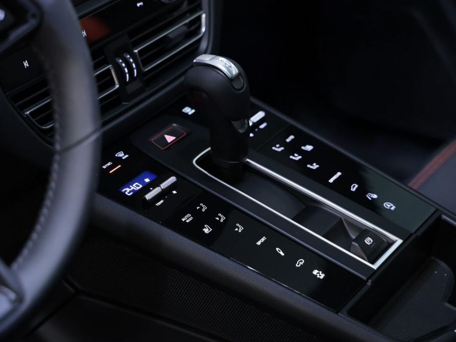 Porsche Macan I Рестайлинг 2 Москва  - изображение 36