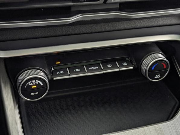 Geely Coolray I с пробегом 2023 года, цена 1 969 000 рублей, 28153 км, внедорожник, Автокод Объявления