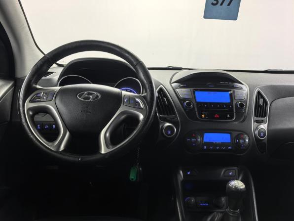Hyundai ix35 I с пробегом 2011 года, цена 920 000 рублей, 240000 км, внедорожник, Автокод Объявления