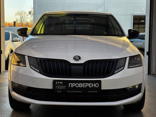 Skoda Octavia III (A7) Рестайлинг с пробегом 2017 года, цена 1 735 000 рублей, 135026 км, лифтбек, Автокод Объявления