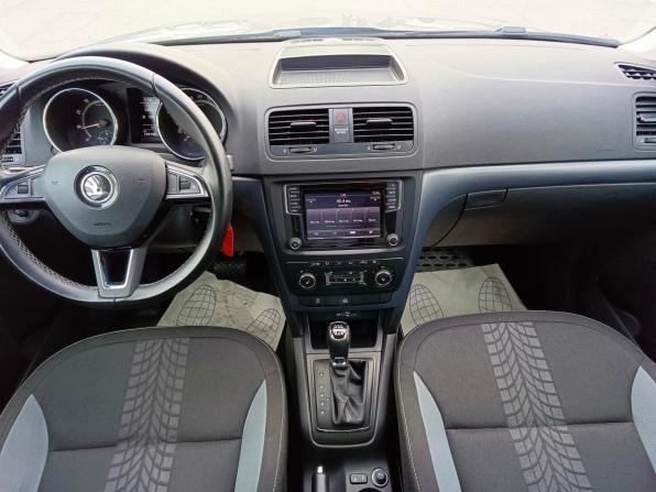 Skoda Yeti I Рестайлинг с пробегом 2018 года, цена 1 619 995 рублей, 109279 км, внедорожник, Автокод Объявления