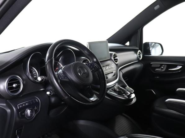 Mercedes-Benz V-Класс III (W447) с пробегом 2018 года, цена 4 750 000 рублей, 214686 км, минивэн, Автокод Объявления