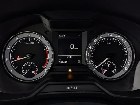 Skoda Octavia III (A7) Рестайлинг с пробегом 2019 года, цена 1 825 000 рублей, 104479 км, лифтбек, Автокод Объявления