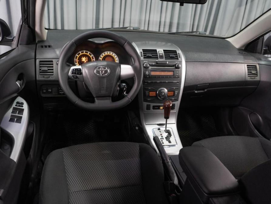 Toyota Corolla X (E140 E150) Рестайлинг Тюмень  - изображение 6