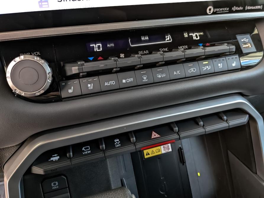 Toyota Sequoia III Москва  - изображение 19