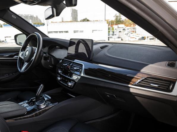 BMW 5 серии VII (G30/G31/G38) Рестайлинг с пробегом 2021 года, цена 4 598 000 рублей, 95137 км, седан, Автокод Объявления