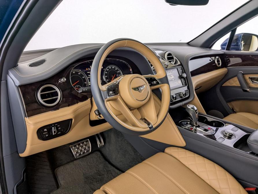 Bentley Bentayga I Москва  - изображение 16