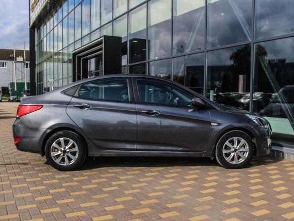 Hyundai Solaris I Рестайлинг с пробегом 2016 года, цена 933 600 рублей, 183222 км, седан, Автокод Объявления