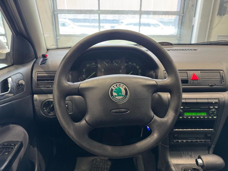 Skoda Octavia I (A4) Рестайлинг Москва  - изображение 14
