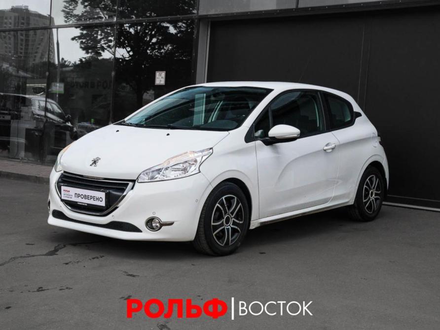 Peugeot 208 I Москва  - изображение 1