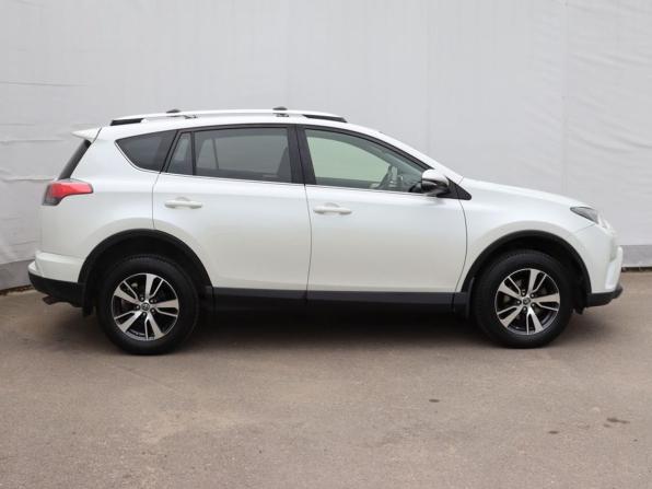 Toyota RAV4 IV (XA40) Рестайлинг с пробегом 2016 года, цена 2 289 000 рублей, 151172 км, внедорожник, Автокод Объявления