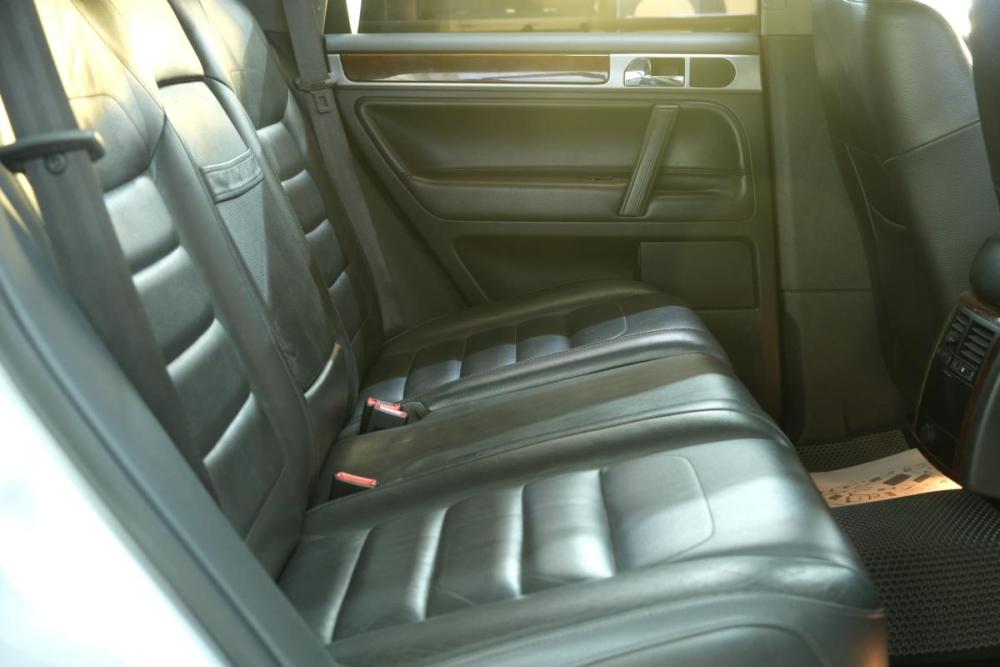Volkswagen Touareg I Рестайлинг Омск  - изображение 23
