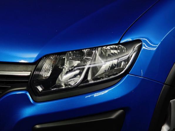 Renault Sandero II с пробегом 2017 года, цена 1 055 000 рублей, 58666 км, хэтчбек, Автокод Объявления