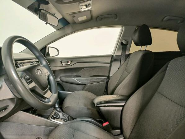 Hyundai Solaris II с пробегом 2019 года, цена 1 199 000 рублей, 147000 км, седан, Автокод Объявления