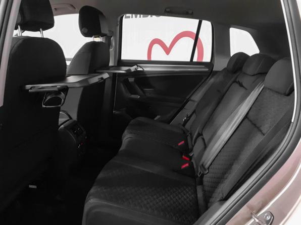Volkswagen Tiguan II с пробегом 2020 года, цена 2 498 000 рублей, 99250 км, внедорожник, Автокод Объявления