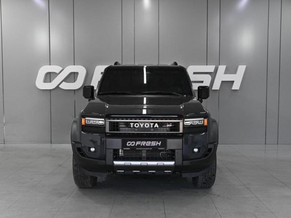 Toyota Land Cruiser Prado 250 Series с пробегом 2024 года, цена 9 999 000 рублей, 9528 км, внедорожник, Автокод Объявления