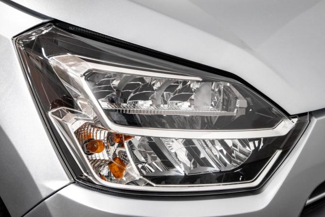Daihatsu Mira e:S I Рестайлинг с пробегом 2017 года, цена 749 000 рублей, 142300 км, хэтчбек, Автокод Объявления
