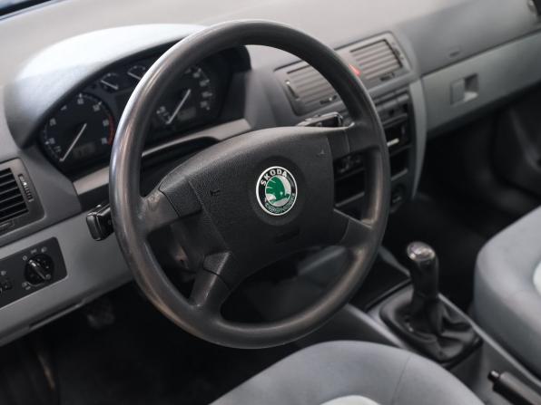 Skoda Fabia I с пробегом 2002 года, цена 220 000 рублей, 187889 км, седан, Автокод Объявления