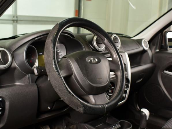 Lada (ВАЗ) Granta I с пробегом 2016 года, цена 675 995 рублей, 33449 км, седан, Автокод Объявления