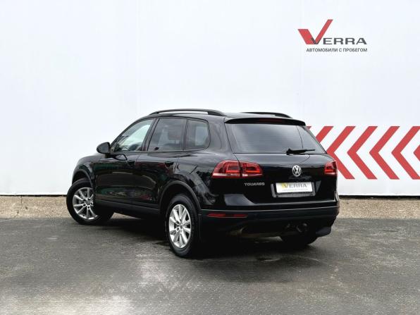 Volkswagen Touareg II Рестайлинг с пробегом 2015 года, цена 2 080 000 рублей, 214891 км, внедорожник, Автокод Объявления