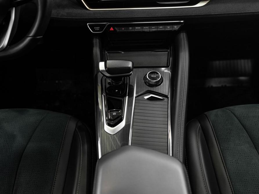 Geely Monjaro I Москва  - изображение 15